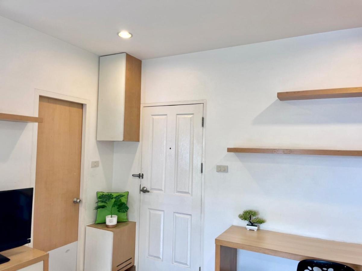 8 Residence Бангкок Экстерьер фото